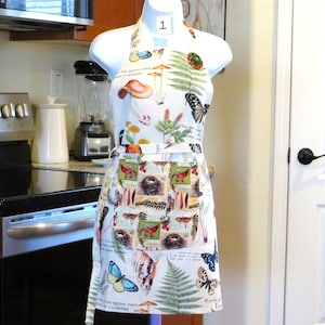Butterfly Botanical Apron, One Size Fits All Butterfly Apron, French Apron, Nature Apron, Nature Gift, Butterfly Kitchen, Gift for her
