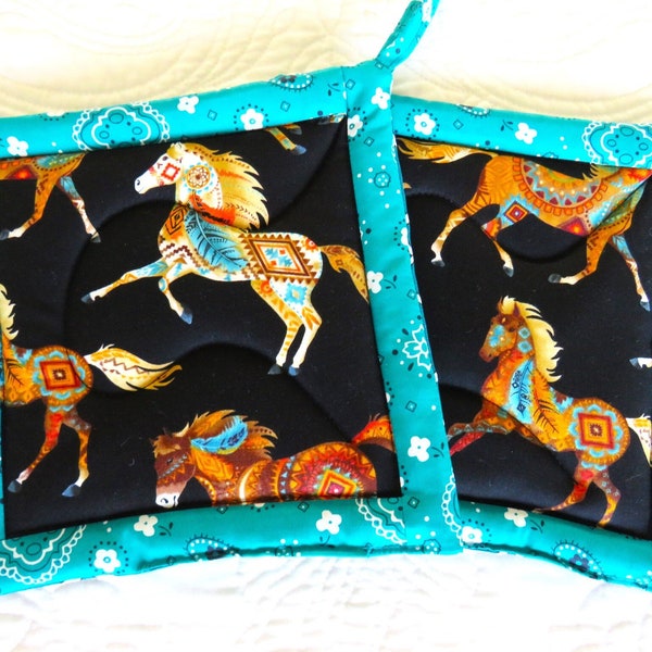 Horse Large Potholders Set 2, Horse Hot Pads, Southwest Hot Pads, Western Horse Potholders, Southwest Horse Hot Pads Gift, Horse Lover Gift