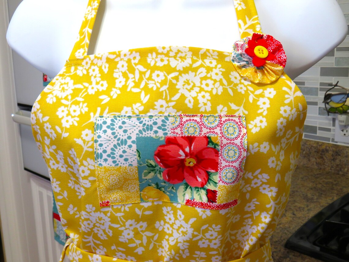 Pioneer Woman Fabric Apron Pioneer Woman Fabric Kitchen Etsy