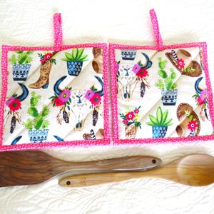 Cowgirl Cactus Potholder Set: Southwest Desert Hot Pads