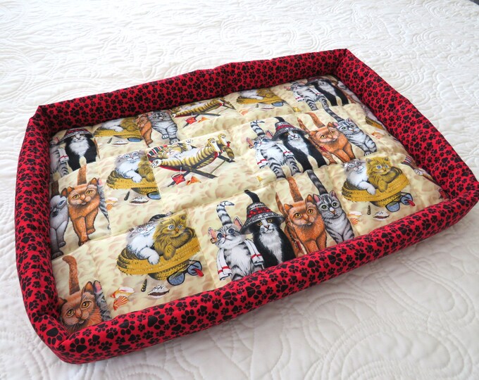 Quilted Cat Bed, Quilted Cat Blanket, Washable Cat Bed, Decorator Cat