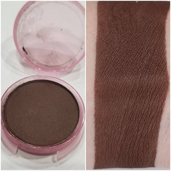 Chocolate - Vegan Pressed Eyeshadow Matte Dark Brown