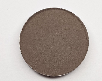 Shiitake - Vegan Pressed Eyeshadow Matte Taupe Gray Brown