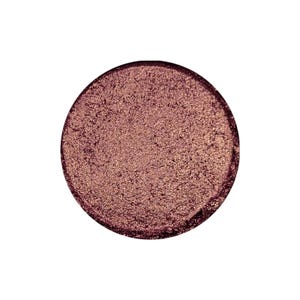 Pode incluir: Uma sombra de olhos redonda e metálica em um tom de vinho profundo e rico com um acabamento brilhante.