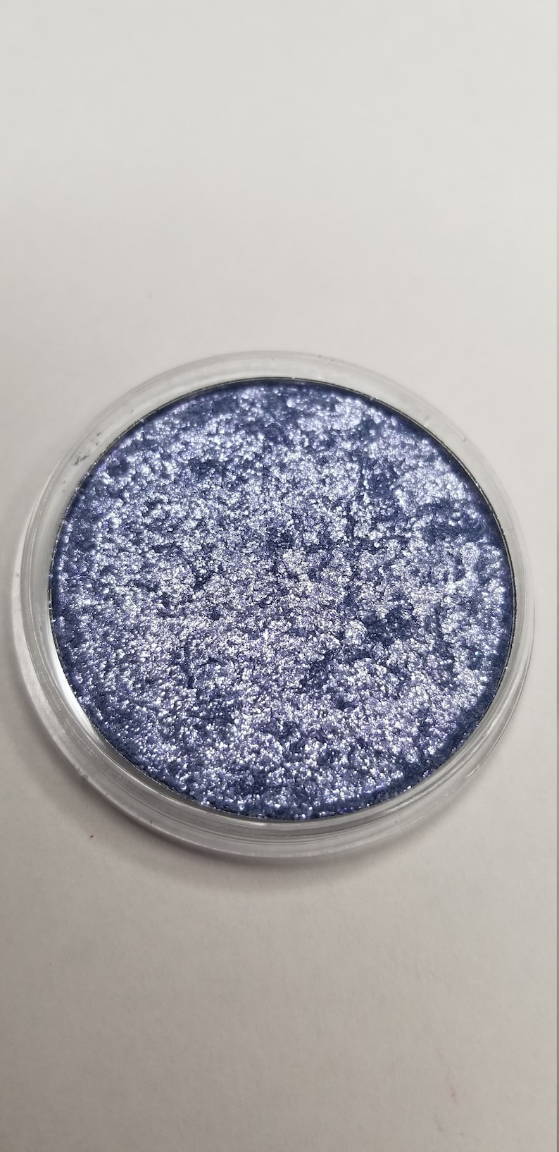 Scylla - Vegansk Pressad Highlighter Ögonskugga Blå Glitter bild 2