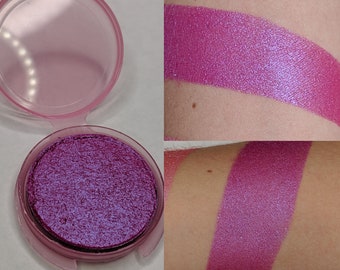 Bossy - Vegan Pressed Eyeshadow Duochrome Pink Violet
