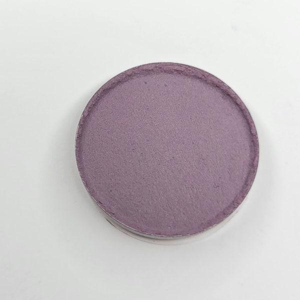 Banshee - Eyeshadow Matte Dusty Gray Violet