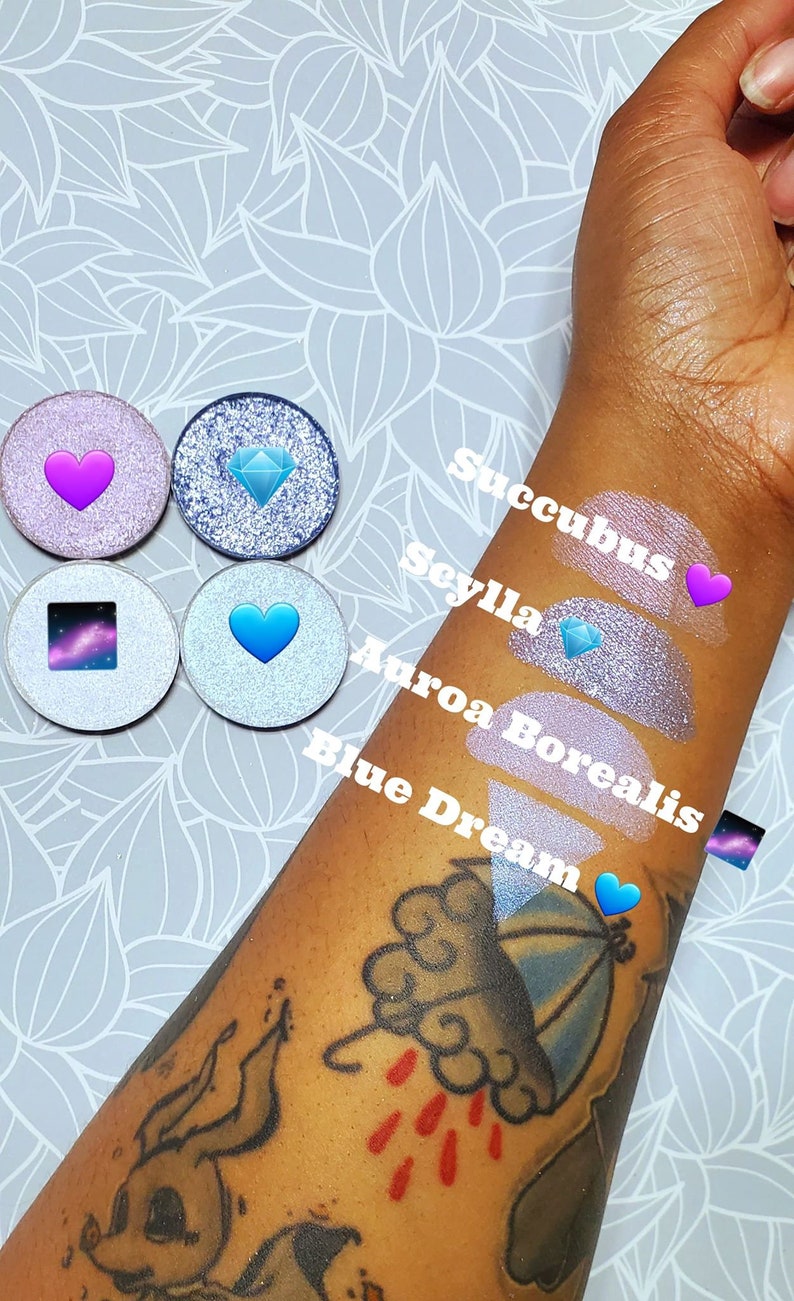 Scylla - Vegansk Pressad Highlighter Ögonskugga Blå Glitter bild 6