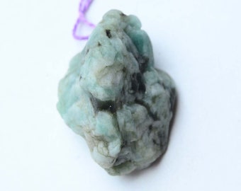 Natural Shape Emerald 1mm Drilled Hole Rough Stone, 28x21x18mm , Natural Uncut Gemstone , Gems for Pendant , Necklace Jewelry making/c-1091