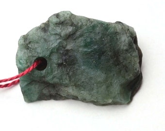 Natural Shape Emerald 3mm Drilled Hole Rough Stone, 28x20x10mm , Natural Uncut Gemstone , Gems for Pendant , Necklace Jewelry making/c-1105