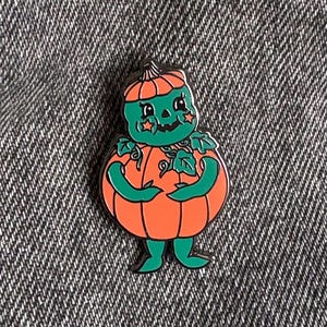 Pumpkin Guy Vintage Style Halloween Hard Enamel Pin