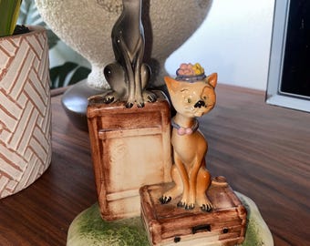Capodimonte 陶器 置物 老人と犬と荷車 Vintage Capodimonte Figurine of an Old Man Feeding Dog, Tyche