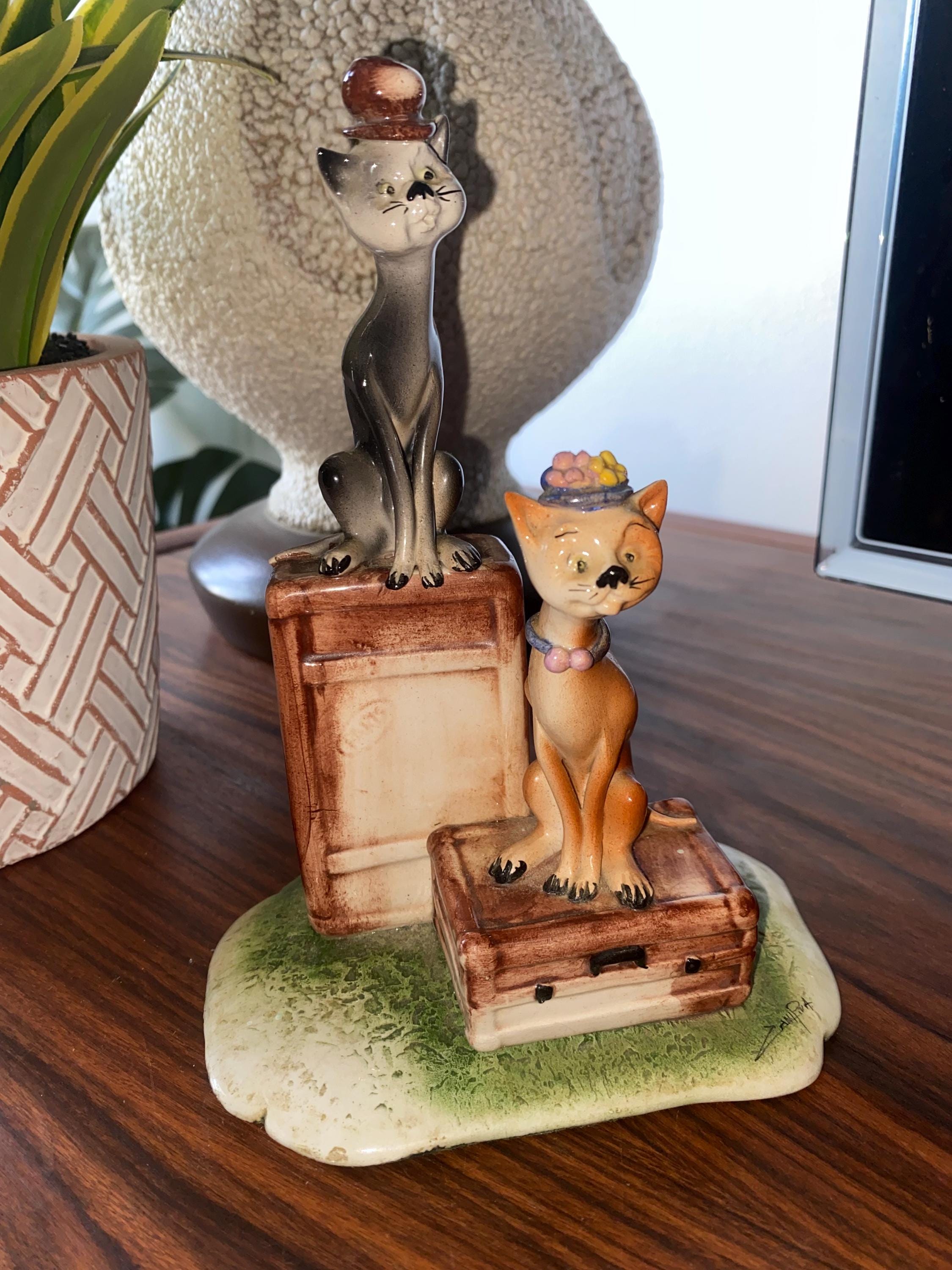 Zampiva Figurine - Etsy Australia