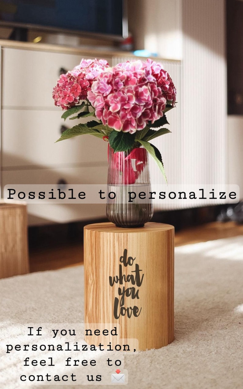 Pedestal de madera - Soporte para plantas o columna de exhibición / Decoración del hogar hecha a mano / Grabado personalizado disponible / Estante para artículos imagen 13