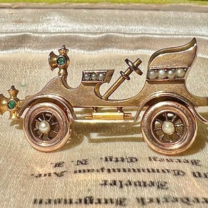 Antique novelty brooch retro car automobile early Art Deco late Edwardian with pearl and emerald accents solid 9k yellow and rose gold pin image 1