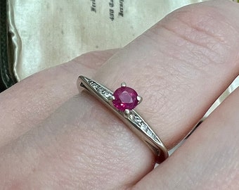Vintage ruby ring 14k white gold stylish Art Deco design with diamond accents natural ruby July birthday birthstone geometrical