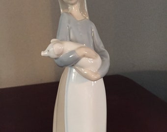 Lladro - Girl with Pig - Retired 2001