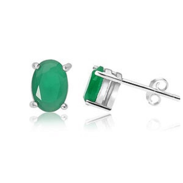 Emerald stud earrings