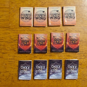 Rebecca Yarros Fourth Wing Series Mini Books 1:10 1.2&quot; Height - Full Set
