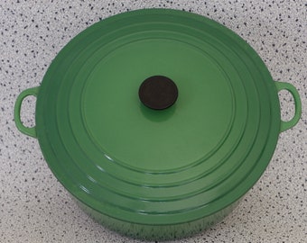 Ernormous Vintage Le Creuset Dutch Oven