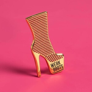 Werk Boots Pin