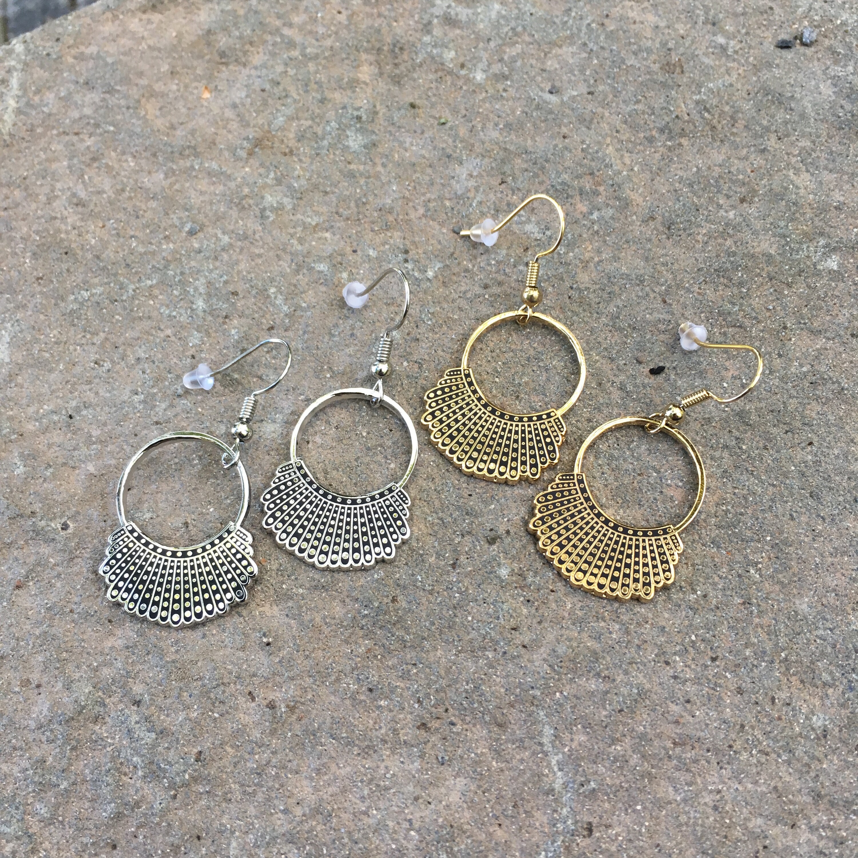 Dissent collar hook and on sale hoop earrings