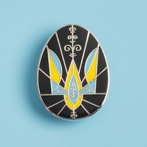 Ukrainisches Osterei (Pysanka) Anstecker - Trident - Silberfarben