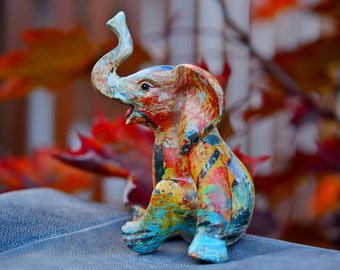 small plastic elephant figurines