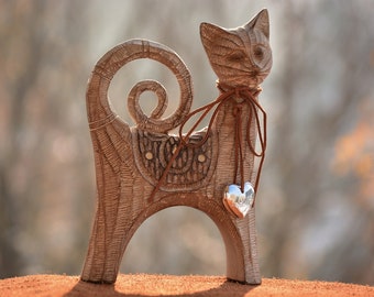 Shabby Chic Cat Figurine,Cat Decor,Cat Gift,Housewrming Gift,Feng Shui Cat,Lovely Cat Statue