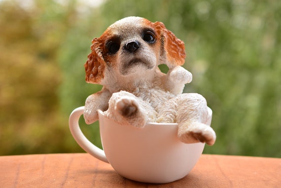 Cavalier King Charles Spaniel Hunde Welpen Figur niedliche Hundefigur Deko