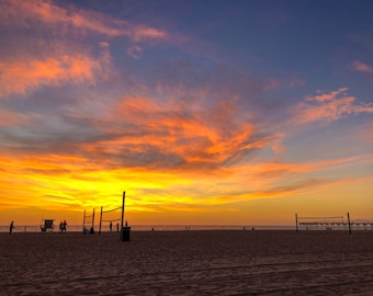 Niebo waty cukrowej w Hermosa Beach, Kalifornia