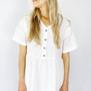 Linen dress with short sleeves and hidden side pockets, HUNTINGTON / White Linen Dress / Washed and soft linen dress / Mothers Day Gift