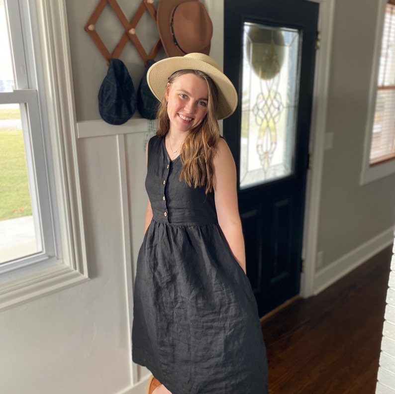 V-neck Linen Dress with Tie-Back Detail, SONOMA / Nursing dress with wooden buttons / available in 40 colors / Mothers Day Gift image 5