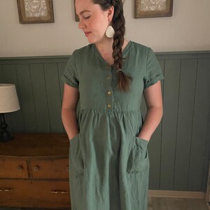 Ready to go Linen Dress with Short Sleeves, MARIN Nursing Dress with Snaps Mothers Day Gift image 2