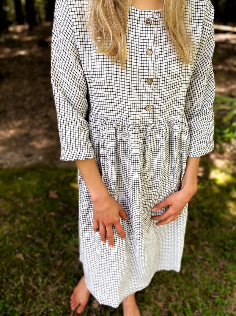 Linen dress with long sleeves and hidden side pockets, San Clemente / Washed and soft linen dress with buttons / Mothers Day image 3
