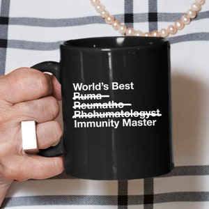 Regalo para reumatólogo: Taza negra "Immunity Master" - Regalo de graduación de reumatología