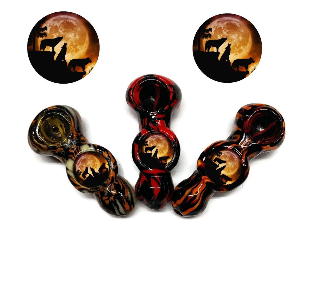 Custom Howling Wolves Glass Smoking Pipe, Girly Pipes, Unique, Glass
