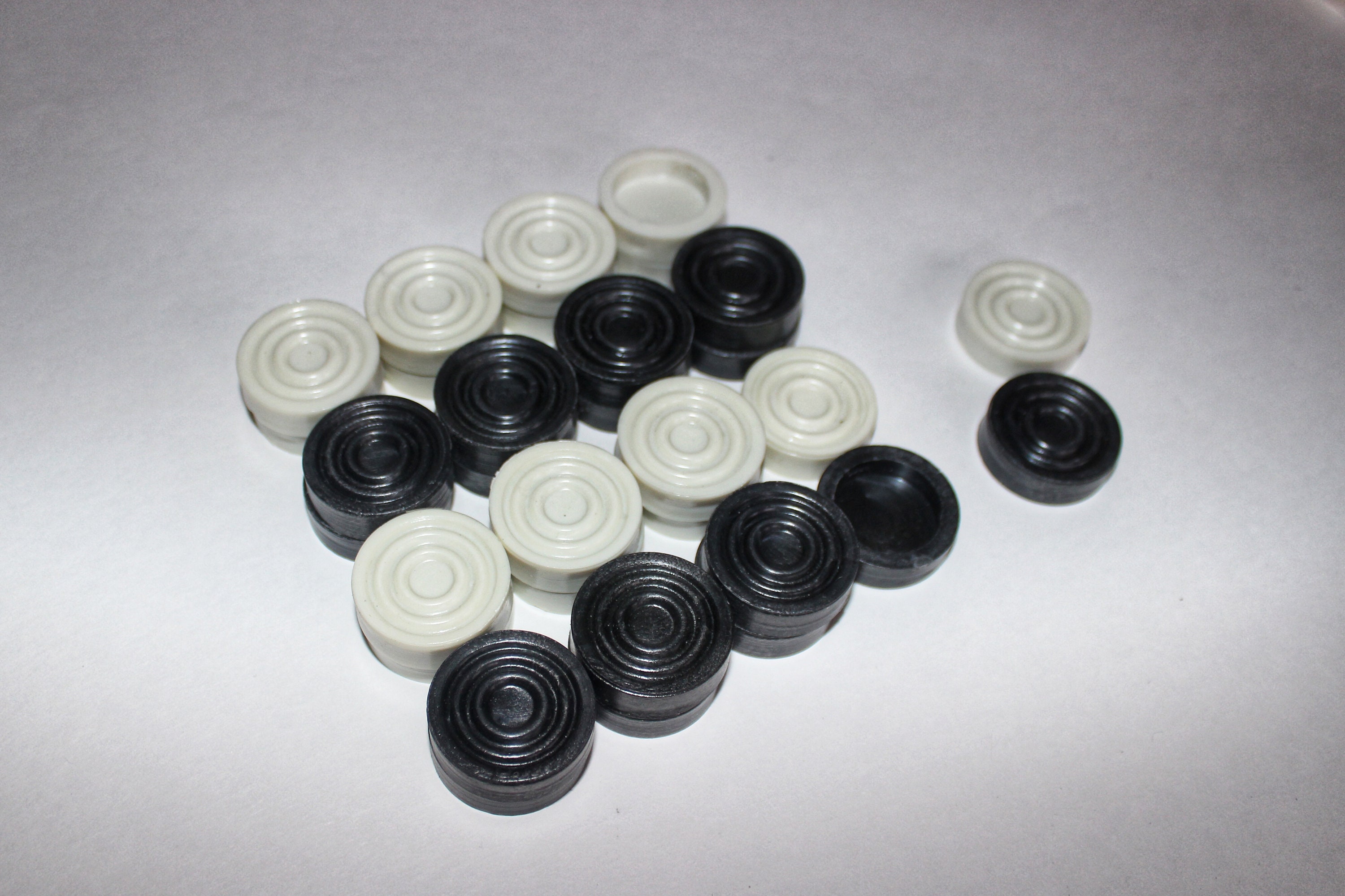 Stone Backgammon Pieces, Replacement Backgammon Checkers or Chips Black