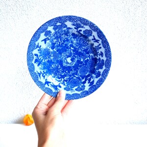Breakfast plate/Japan/ Porcelain/ Floral pattern