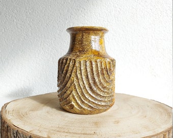 Decorative vase/ Ambercolored / Geometric shapes/ Ceramic
