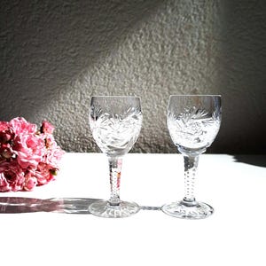 Vintage Cut Crystal Cordial Glasses - Set of 2, Pinwheel & Starburst Pattern Stemware, Small Liquor Aperitif Sherry Glasses,Bar Cart decor