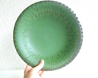 Vintage Earthenware Decorative Plate/Green/Regina Gouda/Celadon Glaze/1930