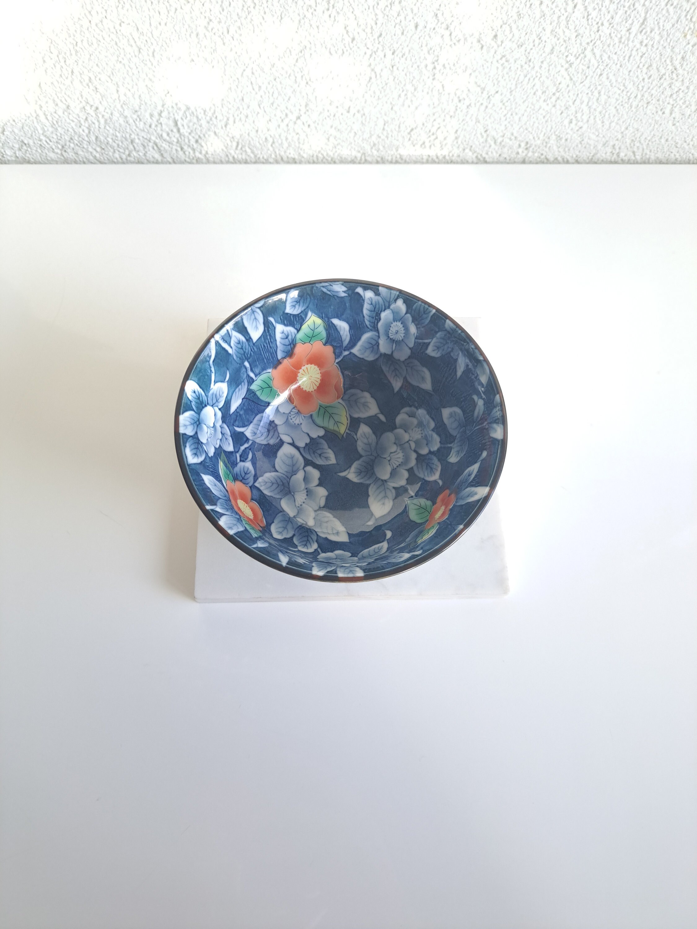 Arita Juzan Gama Namazu Blue Porcelain Bowl /japan/crockery/peony Motif