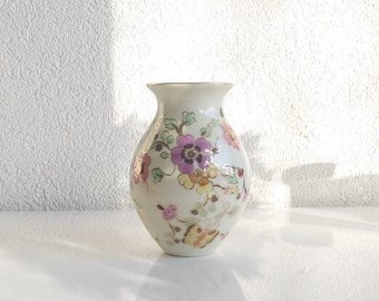 Zsolnay Hungary/ porcelain/ vase/ 9565/026.105./hand painted