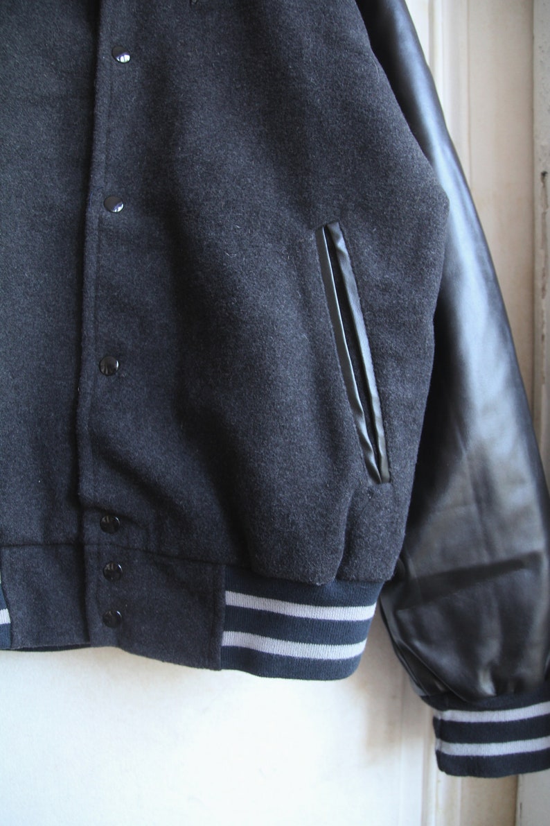 Blouson Teddy Homme Gris/noir/bleu marine Freeman T. Porter taille L Vintage 90s Sport chic image 5