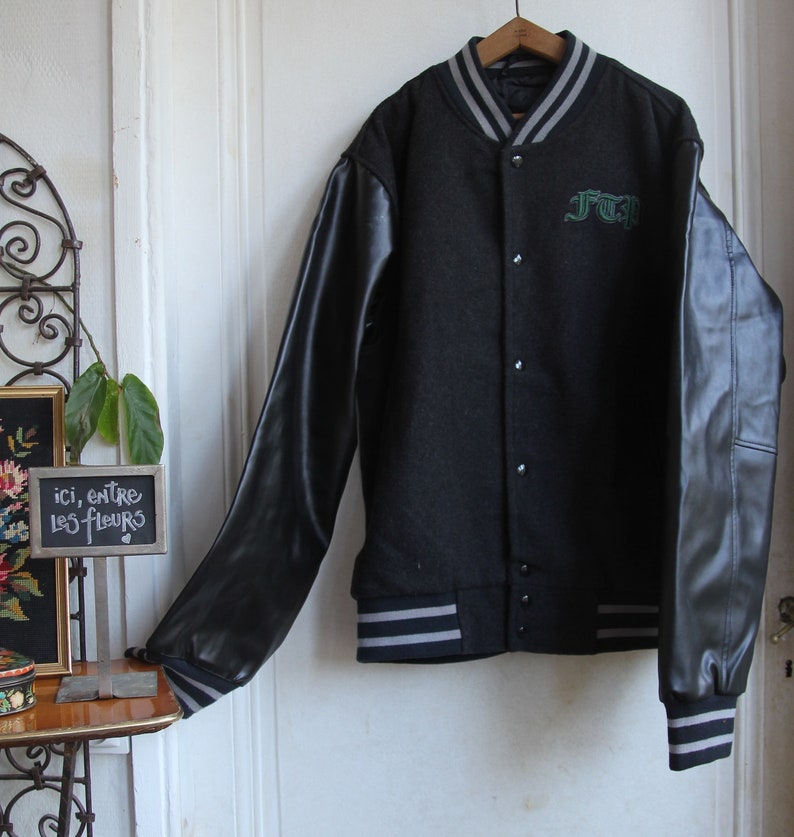 Blouson Teddy Homme Gris/noir/bleu marine Freeman T. Porter taille L Vintage 90s Sport chic image 2