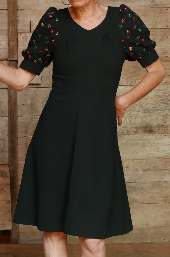 Vintage black dress, balloon sleeves, superb cut -