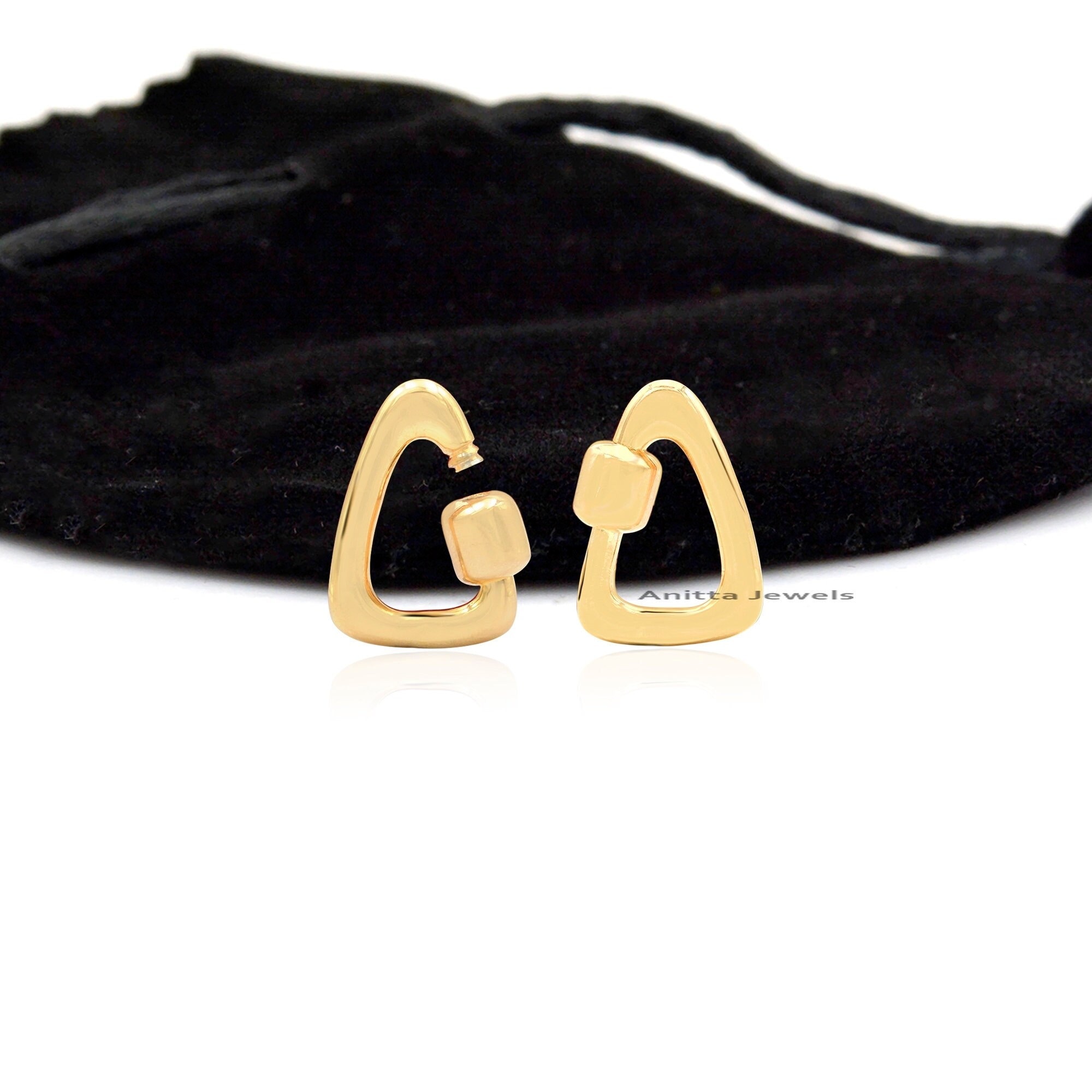 14K Gold Triangle Carabiner Lock: Handmade Jewelry Clasp (21 MM) - View 4 - Anitta Jewels | SKU: etsy_854699038