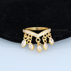 Bezel Set Diamonds Drop Fine Ring, Round White Diamond Dangling Ring, Marquise Shape Band,  Drop Dangling Ring, Diamonds Shaker V Ring
