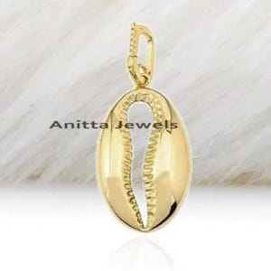 Gold Cowrie Shell Pendant, gold dipped shell pendant, Cowrie shell pendant, Cowrie Shape Shell Pendant, Gold-Plated Cowrie Shell Charm